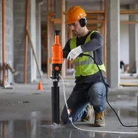 Диамантена-бормашина-за-пробиване-на-бетон-1500W-200-мм-сухо-и-мокро-пробиване-комплект-с-4-боркорони