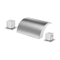 Смесител-за-вана-Roman-Tub-Faucet-3-отвора-Водопад-с-2-ръкохватки-сребрист-цвят