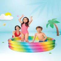 Надуваем-детски-басейн-Rainbow-Ombre